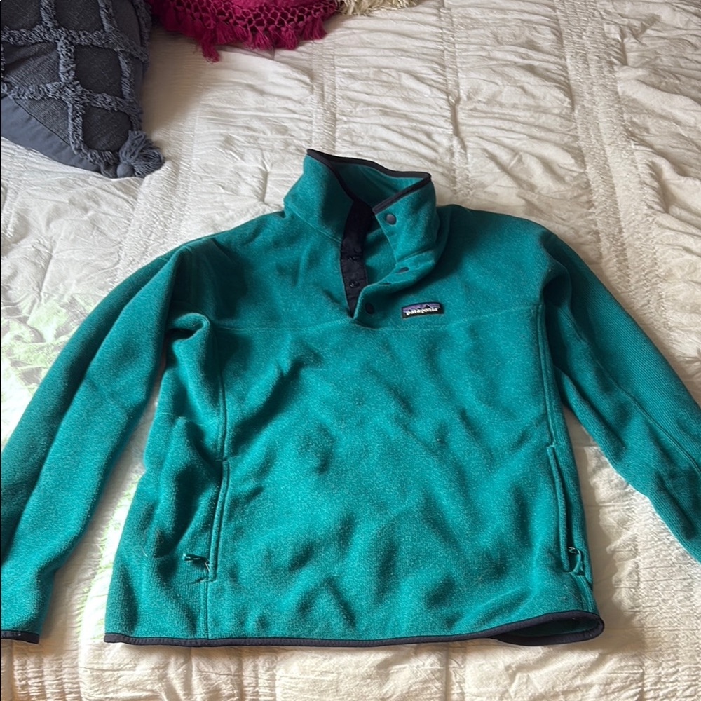 Patagonia. Better sweater light. M